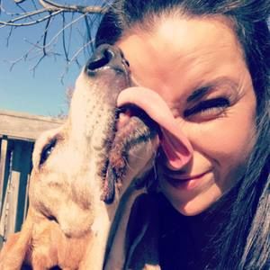 Meet your Posher, Amy